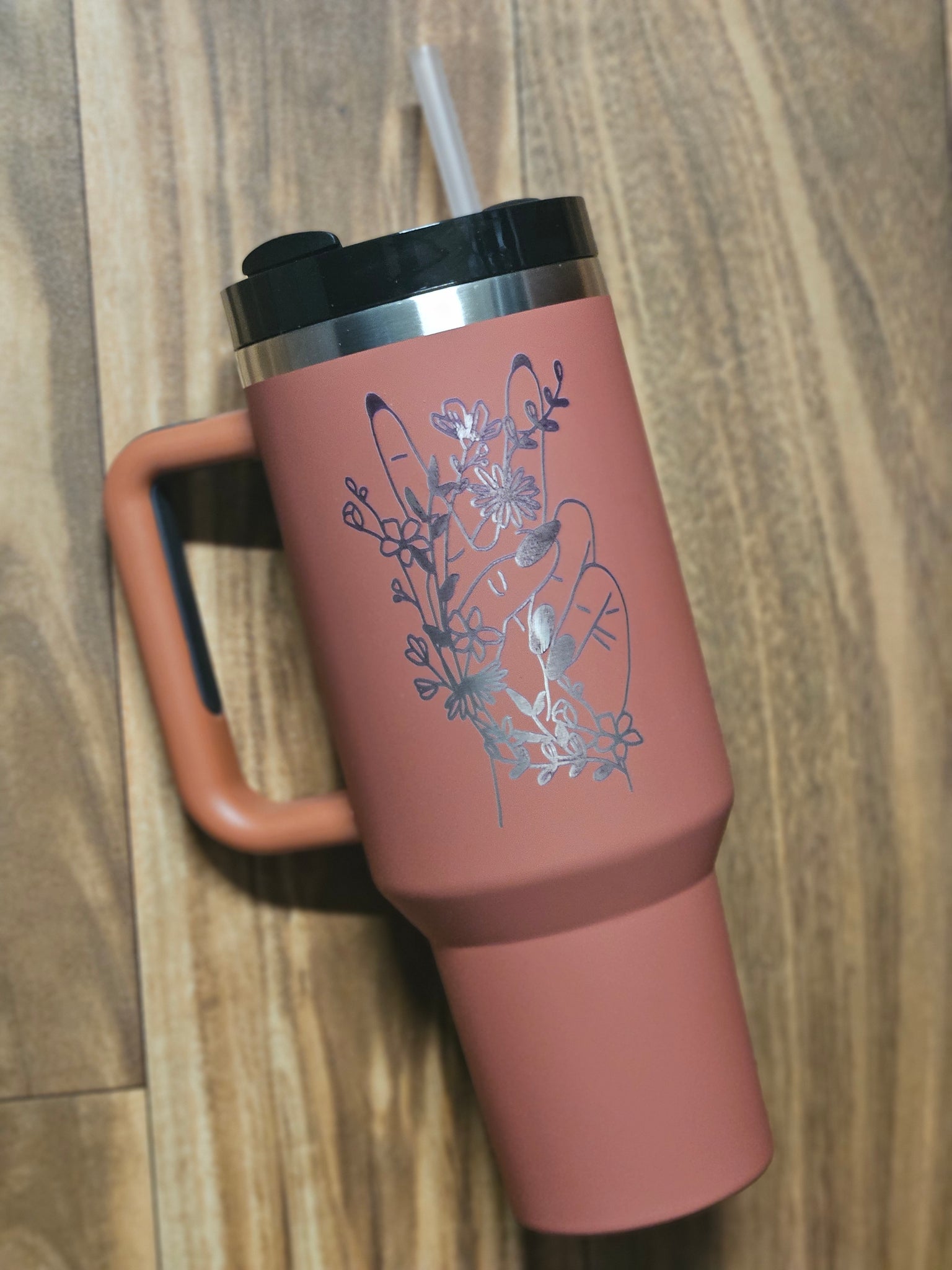 40oz Tumbler - Peace Sign Floral