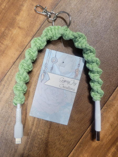 Macrame charger keychain (iPhone)