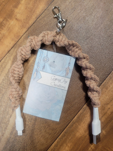 Macrame charger keychain (iPhone)